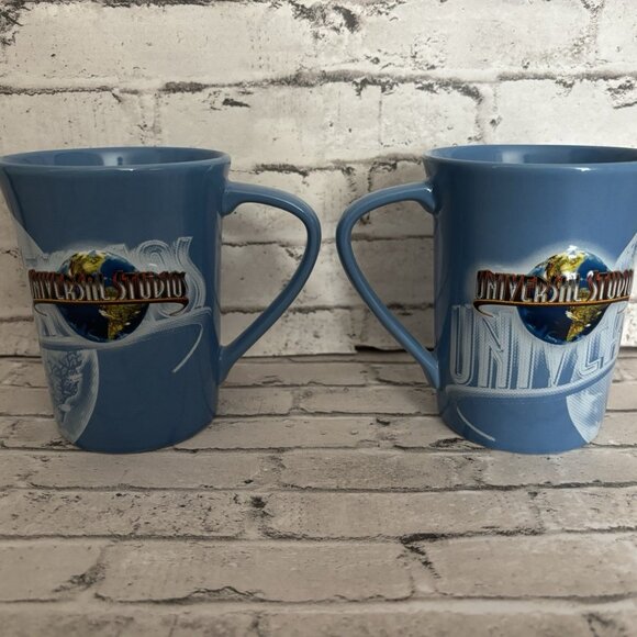 2009 Universal Studios Embossed Blue Ceramic Mug Lot Of 2 16oz - Picture 3 of 5